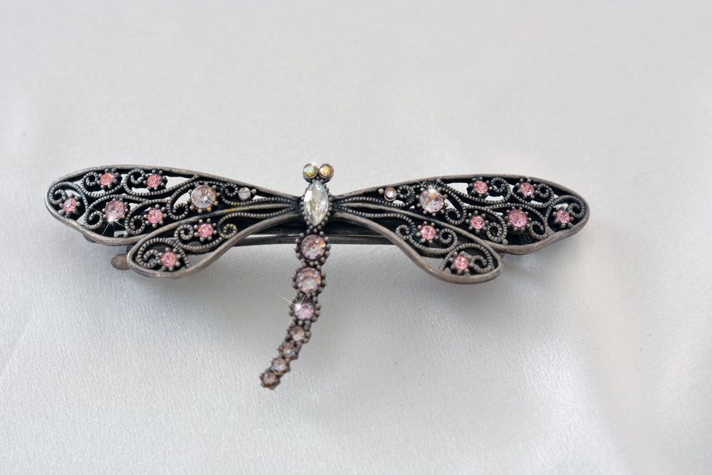Haarspange Mit Emaille-Blütendesign Und Kristallen – 7 Cm Breit, Eleganter Haarschmuck Für Besondere Anlässe