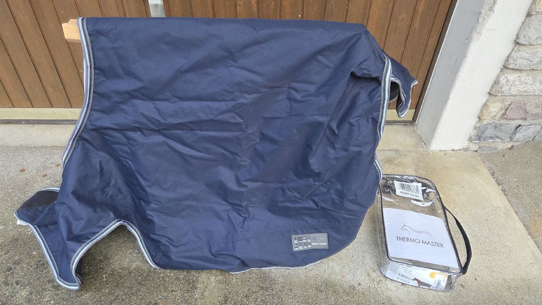 Coperte: Thermo Master Pferde-Nierenregendecke, neuwertig – Nuovo (secondo la descrizione) da Hallwil venduto da engebuehl
