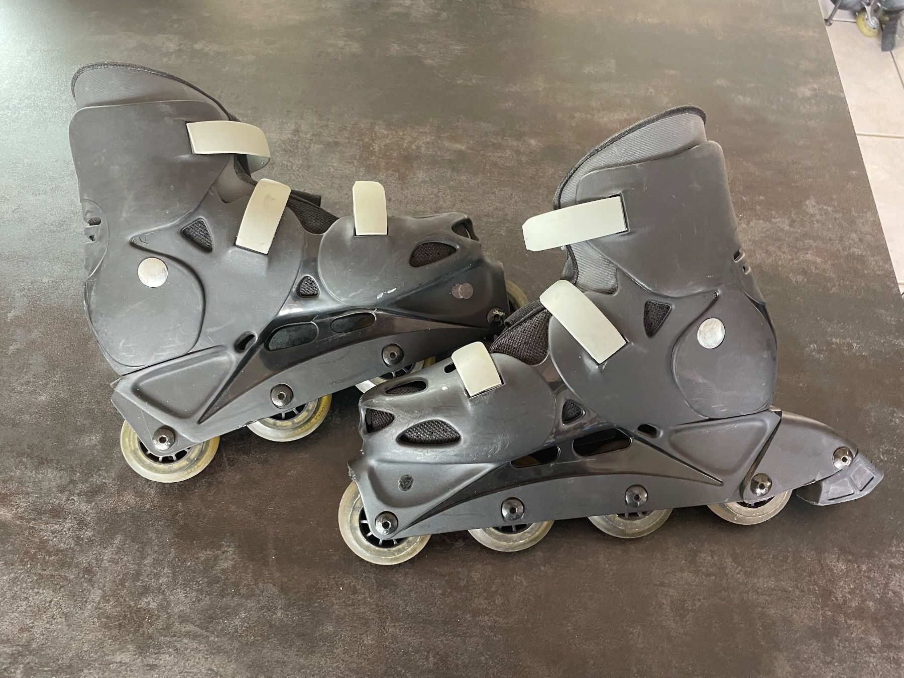 Pattini in linea & Pattini a rotelle: Patins à Roulettes Roces Miami Taille 42 – Usato da Vallamand venduto da Bricbracbroc82 4