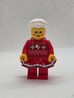 LEGO BAM Late 2025 Winter Mrs. Clause