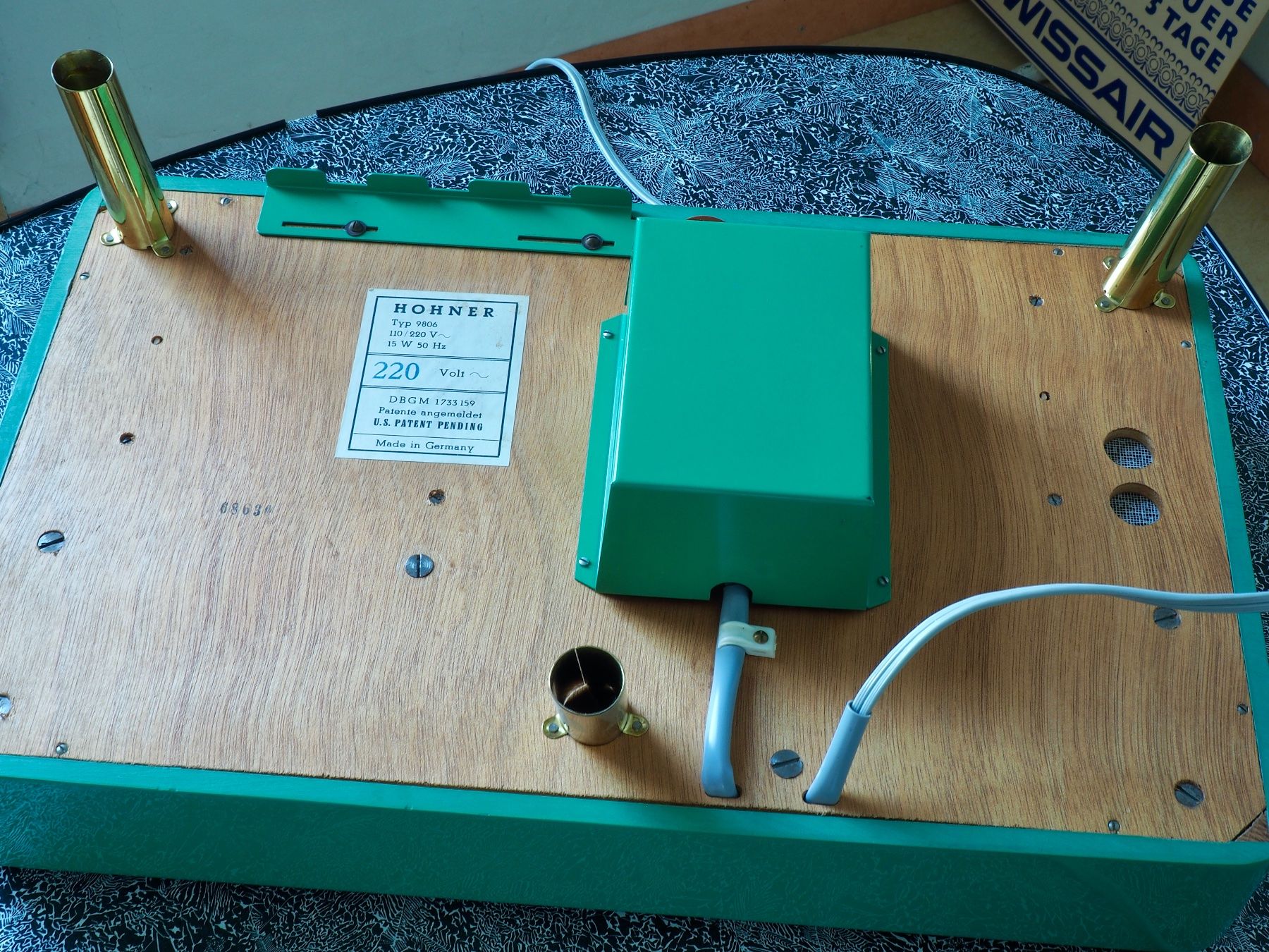 Hohner Strumenti musicali: Hohner Organetta Tischorgel , ca 1958 – Usato da Unterentfelden venduto da Organized 3