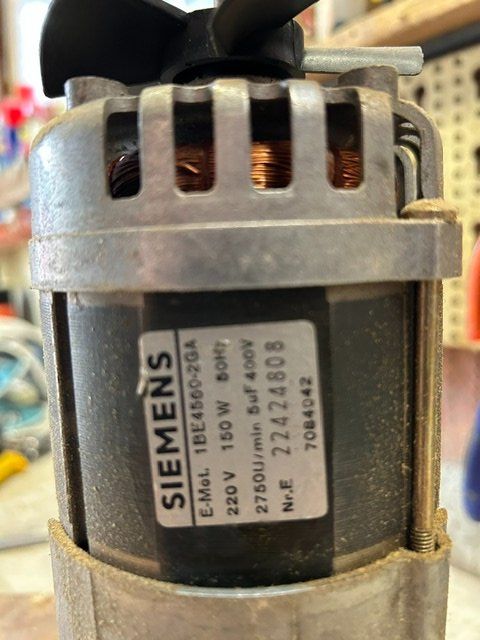 Schleifen & Polieren: Sandstein-Schleifgerät – Gebraucht aus Fahrni b. Thun von Apatit01 4
