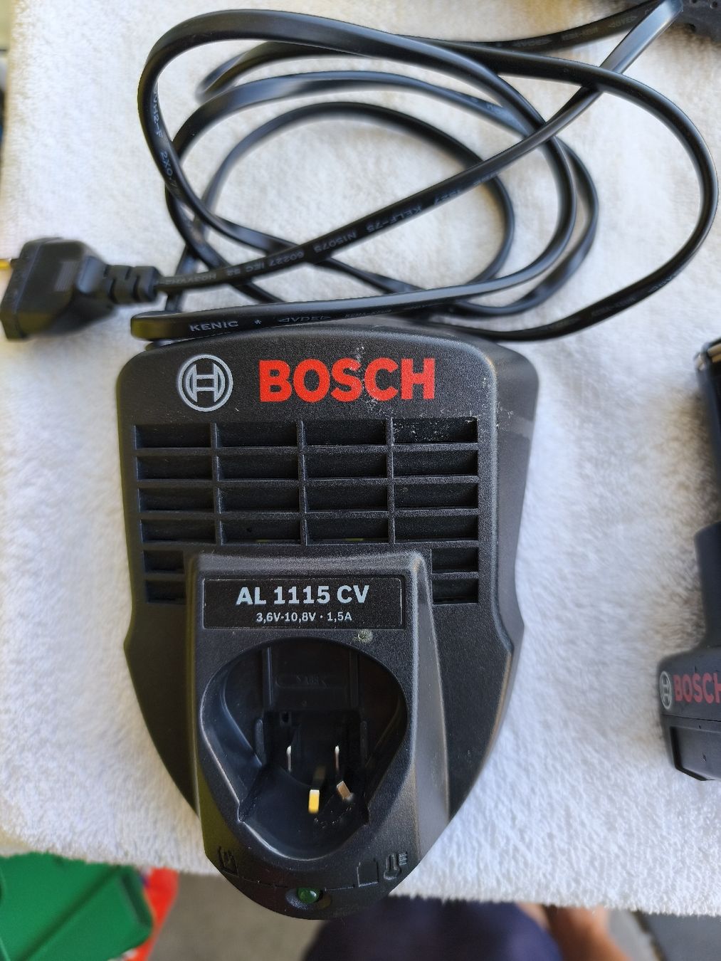 Bosch Alle Werkzeuge: Akku Bohrmaschine BOSCH – Gebraucht aus Recherswil von Sruscha58 3