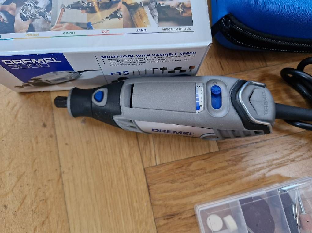 Tutte le macchine: Dremel 3000 – Usato da Willisau venduto da Scherw1 1