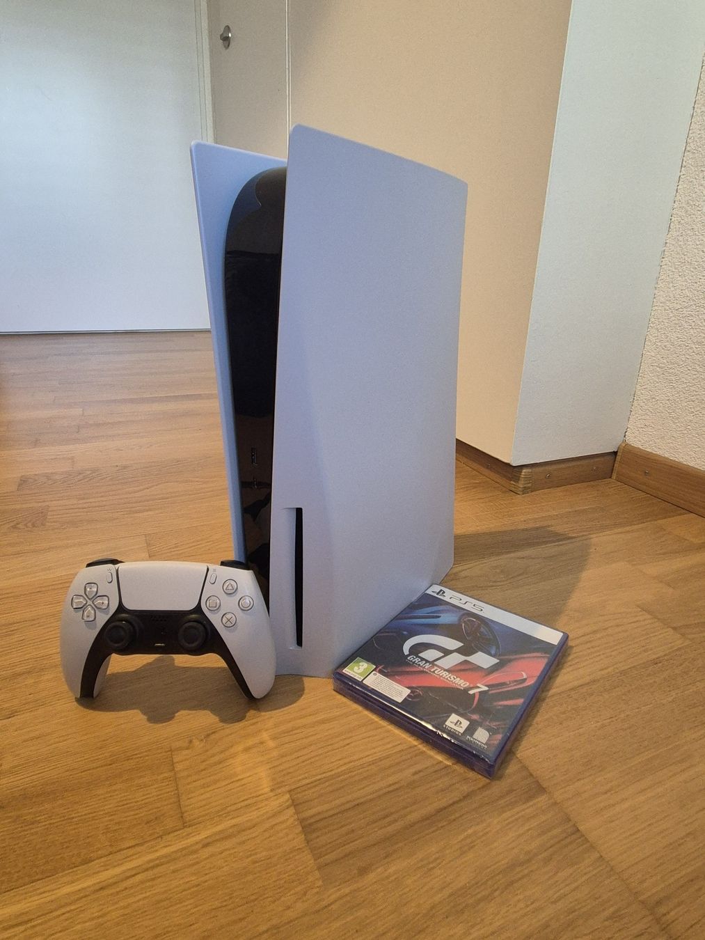 Sony Console: Ps5 mit spielen – Usato da Bern venduto da Da_Zador