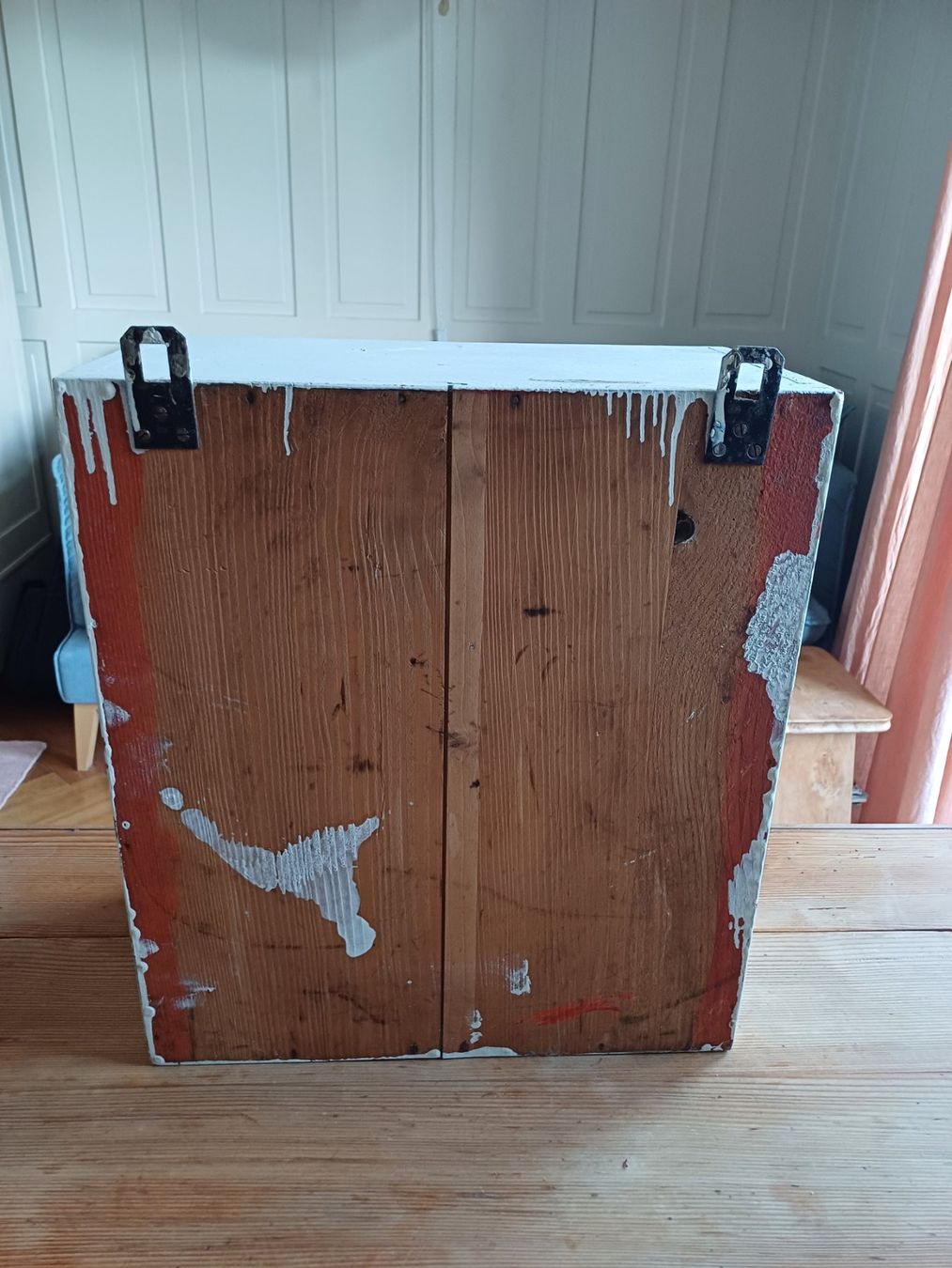 Armadi: Kleiner alter Wandschrank Wandkasten – Usato da Elgg venduto da Flurinal 4
