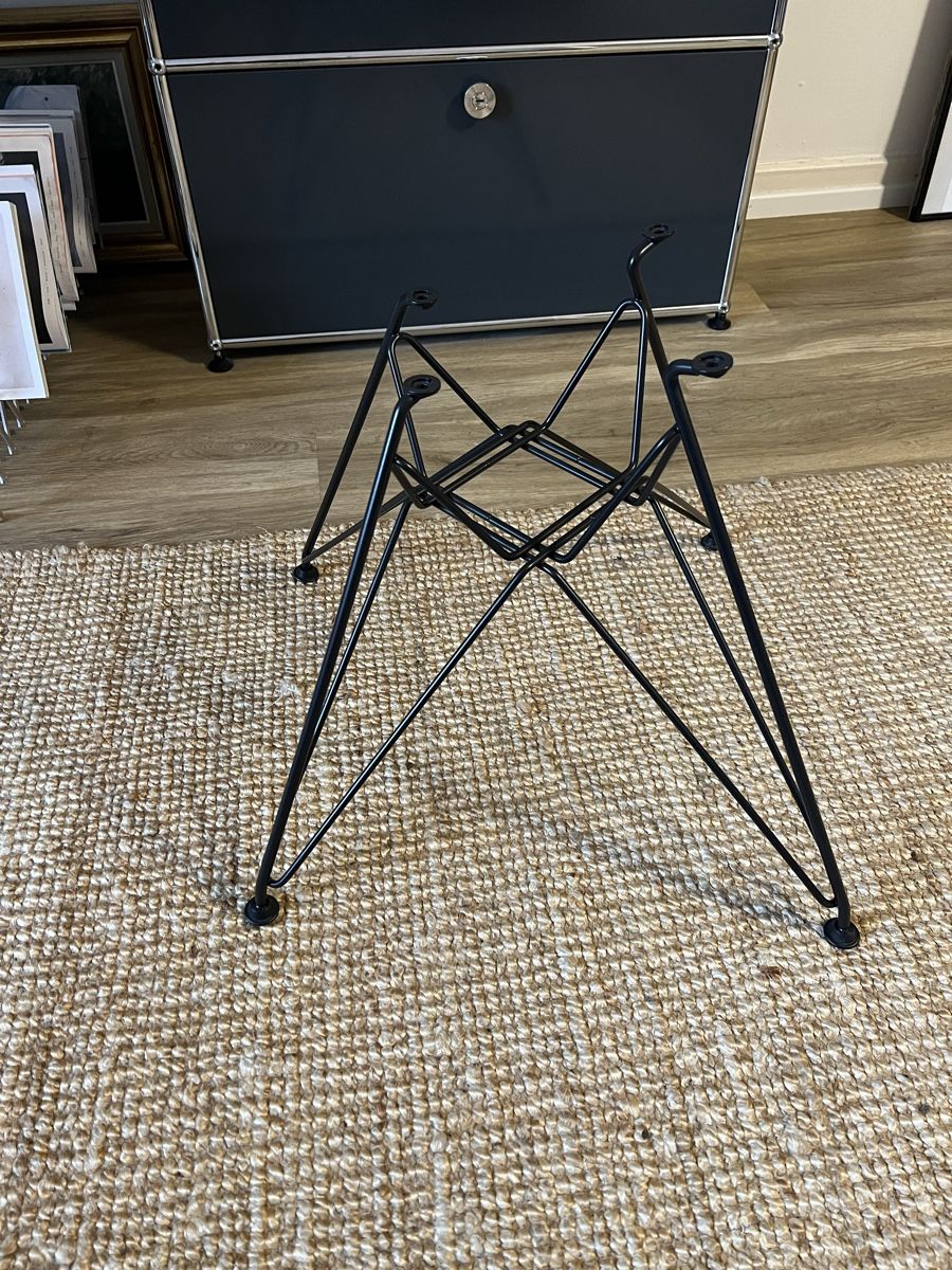 Vitra Sedie: Original Vitra / Eames Eiffel Base  – Nuovo (secondo la descrizione) da Zürich venduto da Finn_56