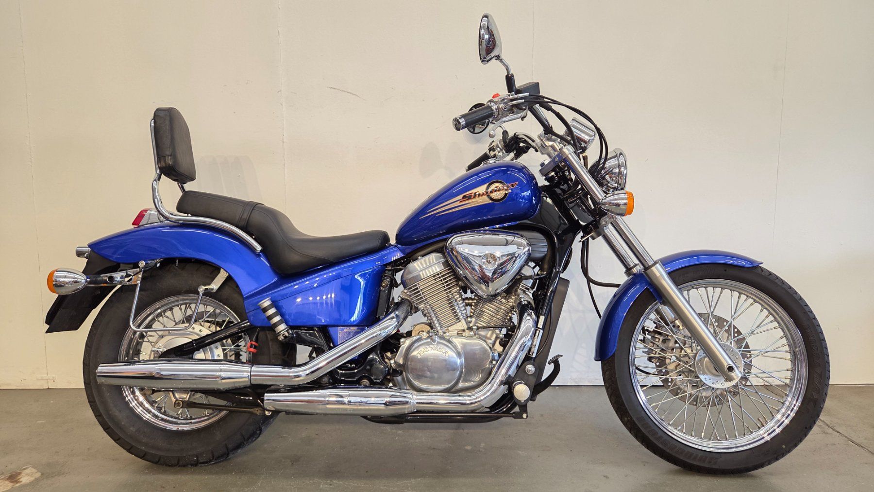 Honda Chopper: Honda VT 600 C Shadow – Gebraucht aus Tägerschen von Moto-Welt