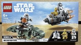 LEGO Star Wars 75228 Escape Pod vs Dewback Microfighters
