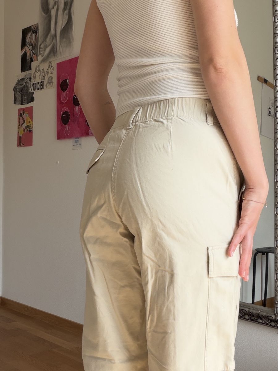 Pantaloni: Damen Cargo Hose beige  – Usato da Aesch venduto da fiona.sophie 1