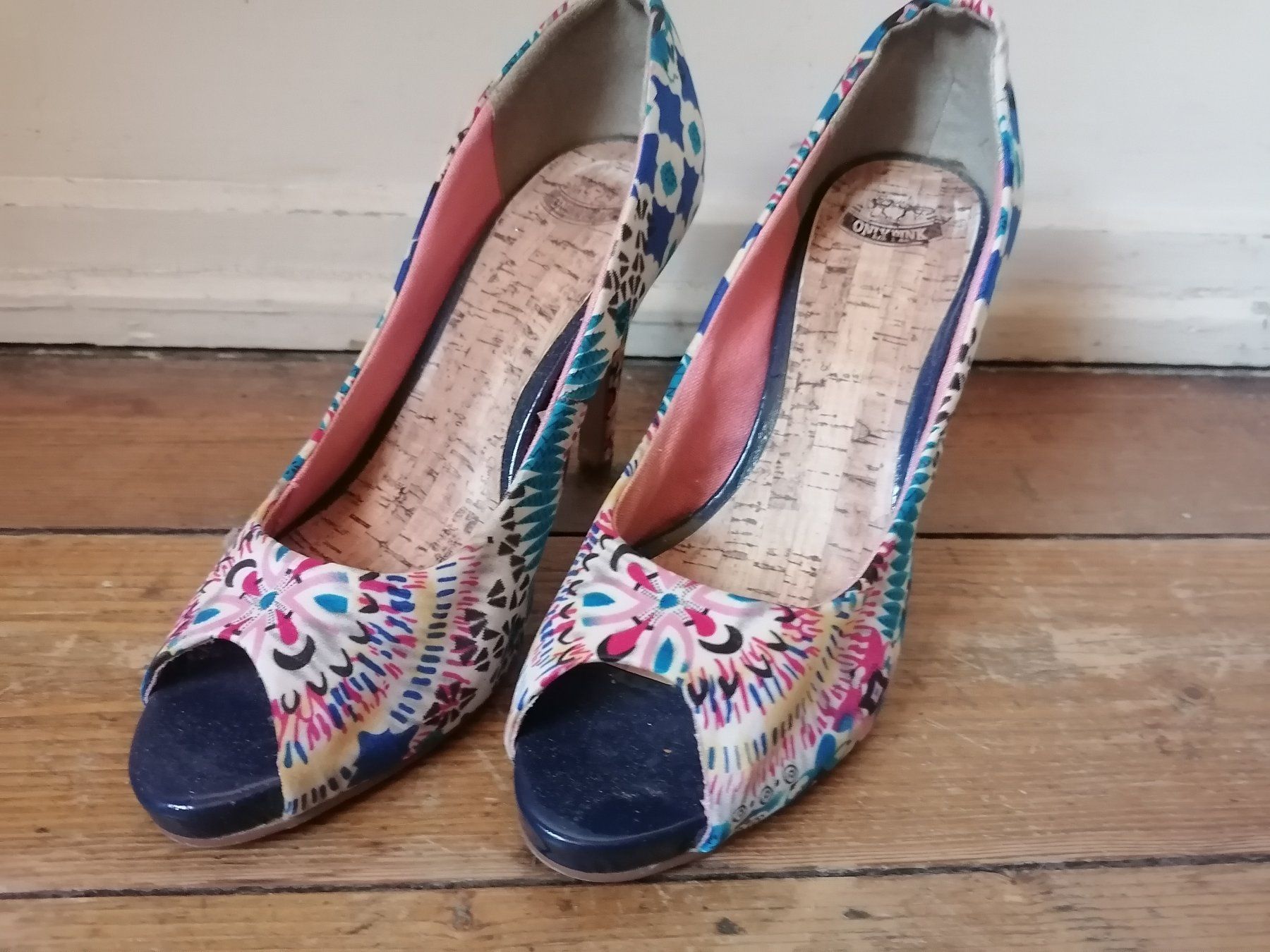 Scarpe da donna: Peep Toes, Only Pink, multicolor, Grösse 38 – Usato da Basel venduto da Melodrom