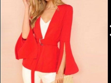 Rote Sommer Jacke mit Gürtel, Grösse 36, ideal für den Fr...