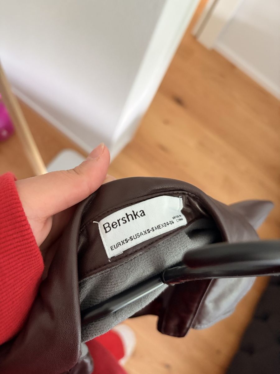 Giacche: Bershka Leather Jacket – Nuovo (secondo la descrizione) da Horgen venduto da hll_5pd9 2