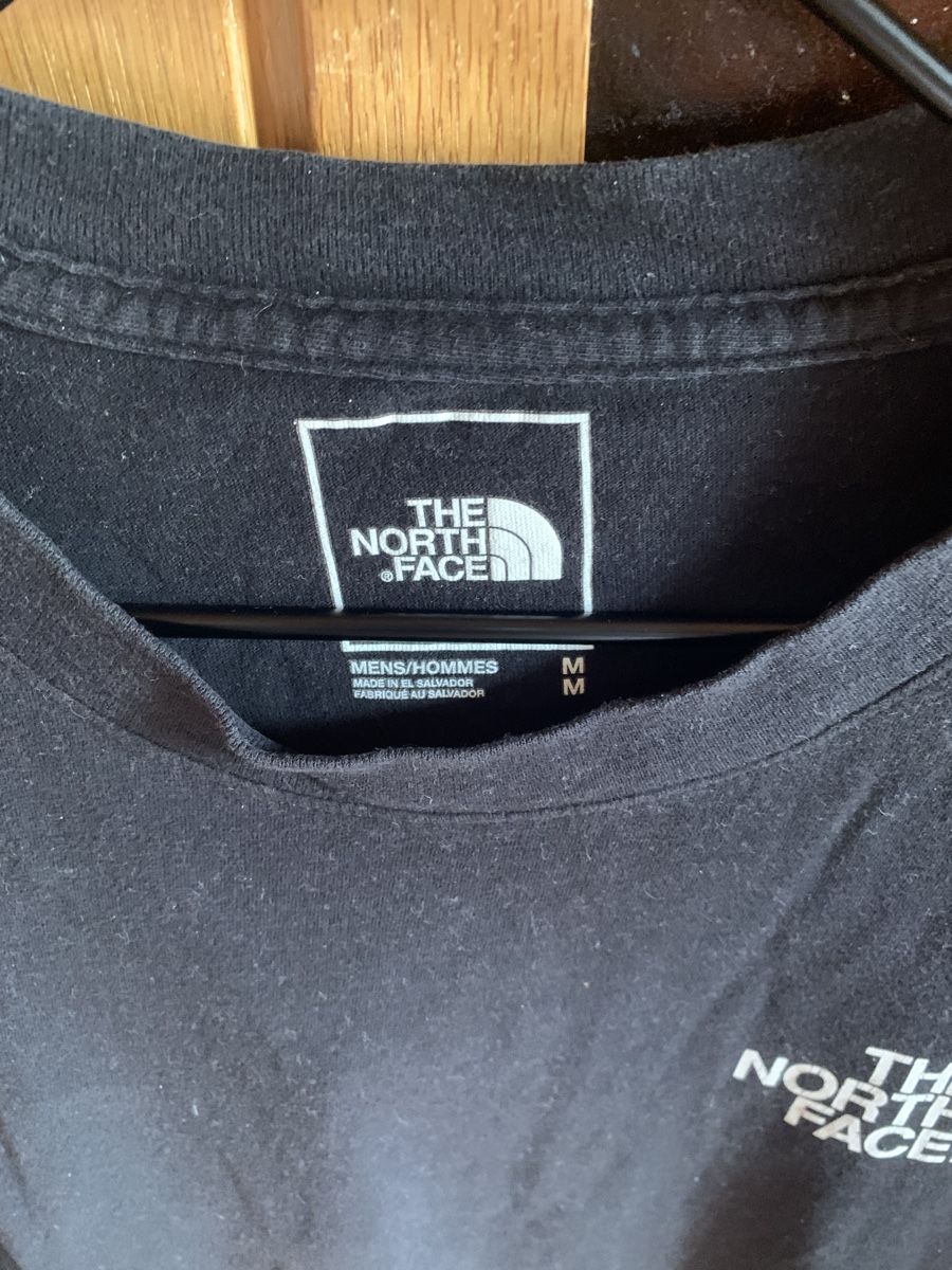 North Face T-Shirts: Tee-shirt The North Face – Gebraucht aus La Neuveville von nat_r69j 1