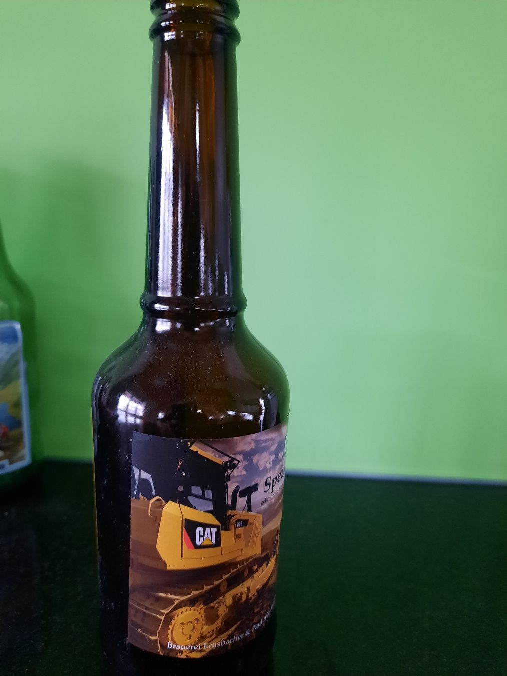 Bicchieri, Caraffe & Bottiglie: CAT Caterpillar Bierflasche leer – Usato da Wattwil venduto da Parase 5