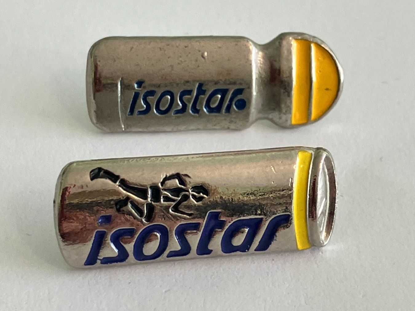 Placchette & Badge: 2 Pin Isostar – Usato da Basel venduto da djwwpp