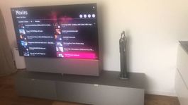 SWISS-HD STAGE2_TWIST Tv-board + 65 inch LG Tv