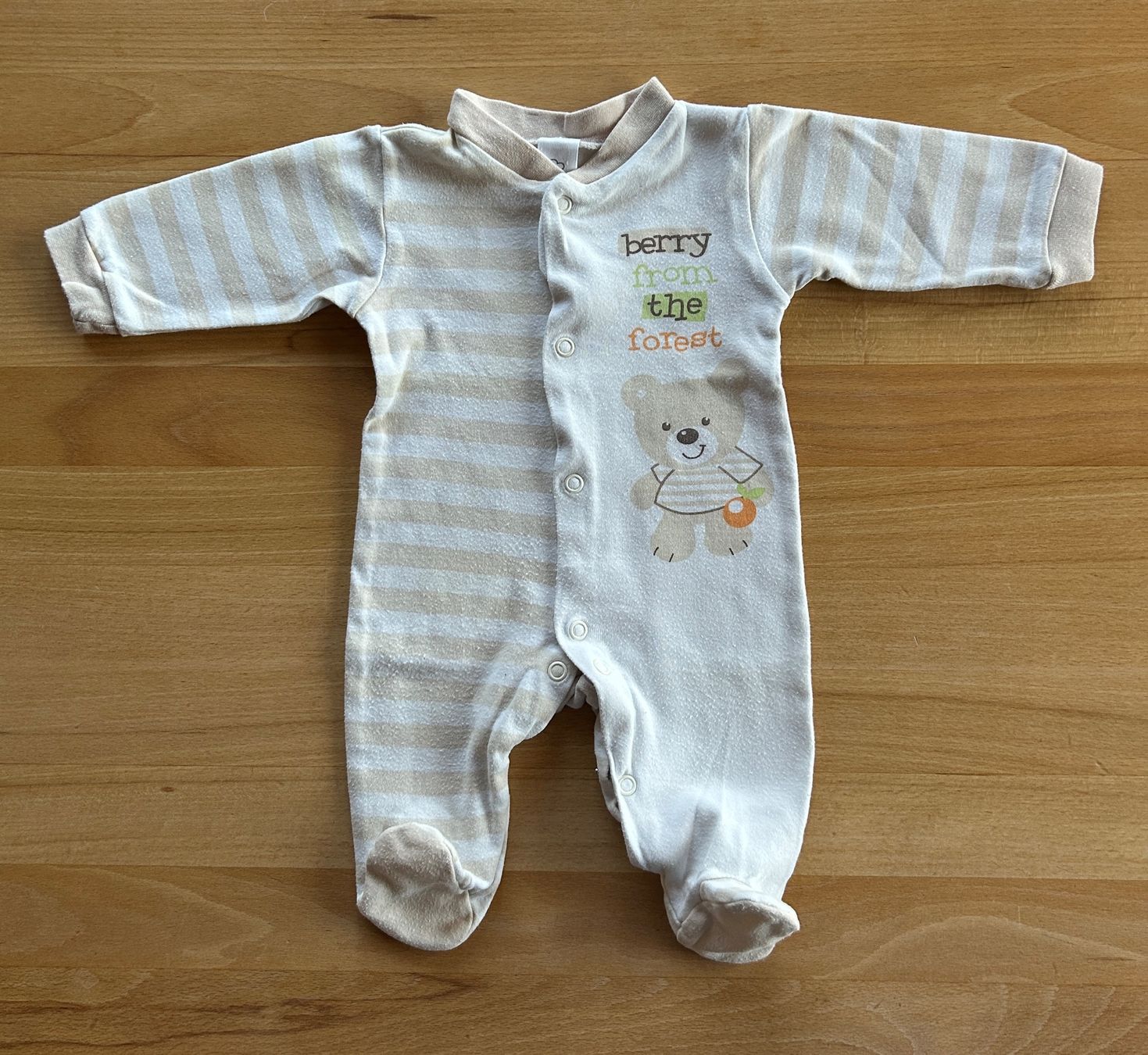 Pigiama & Simili: Beige/Braun gestreifter Baby Strampler Grösse 56 – Usato da Grosswangen venduto da che_gr