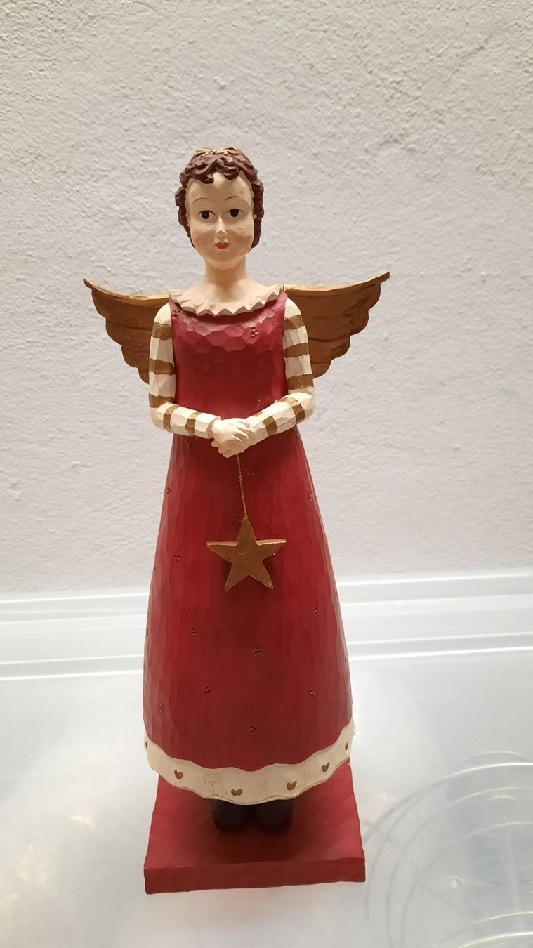 Statuette: Grosser, roter Engel (Stehfigur) – Usato da Neftenbach venduto da DanielaS01020304