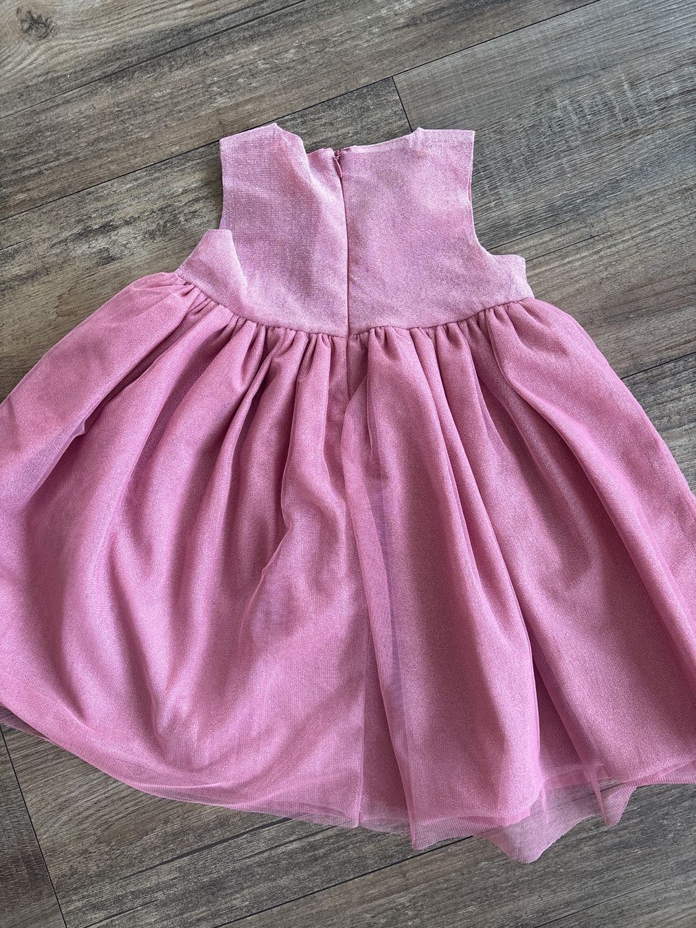 Kleider & Röcke: Festliches Kleid, Grösse 104, dezenter Glitzer – Gebraucht aus Hochdorf von asvi 2