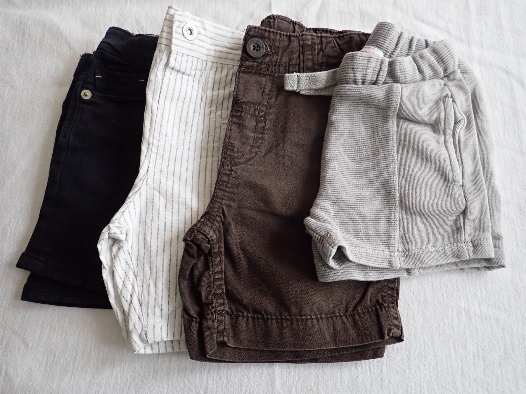 Lotti & Set di vestiti: Vêtements été 80 garçon – Nuovo (secondo la descrizione) da Petit-Lancy venduto da camping_car 1