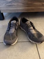 ON Cloud Schuhe Grösse 40 Damen Leicht & Bequem