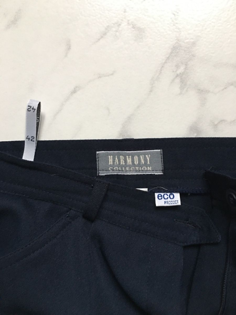 Pantaloni: Pantaloni da donna blu scuro  – Nuovo (secondo la descrizione) da Schwyz venduto da Francesca54 1