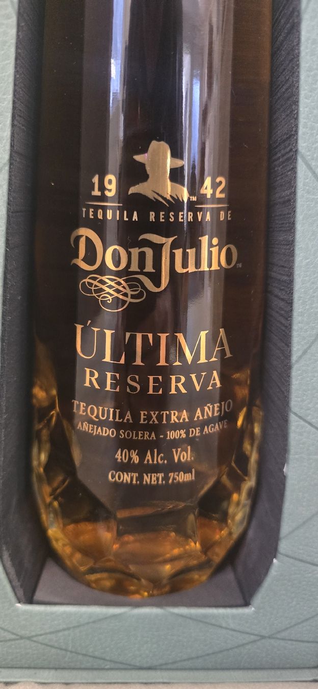 Bevande alcoliche: Tequila Don Julio Ultima Reserva – Nuovo e nell'imballaggio originale da Martigny venduto da gio_r52b 1