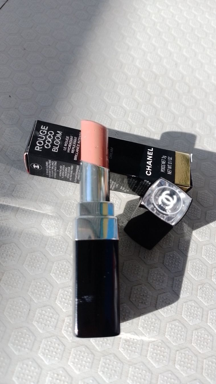 Chanel Make-up: Chanel Rouge Coco Bloom 116 Dream – Usato da Flums venduto da Inna77 2