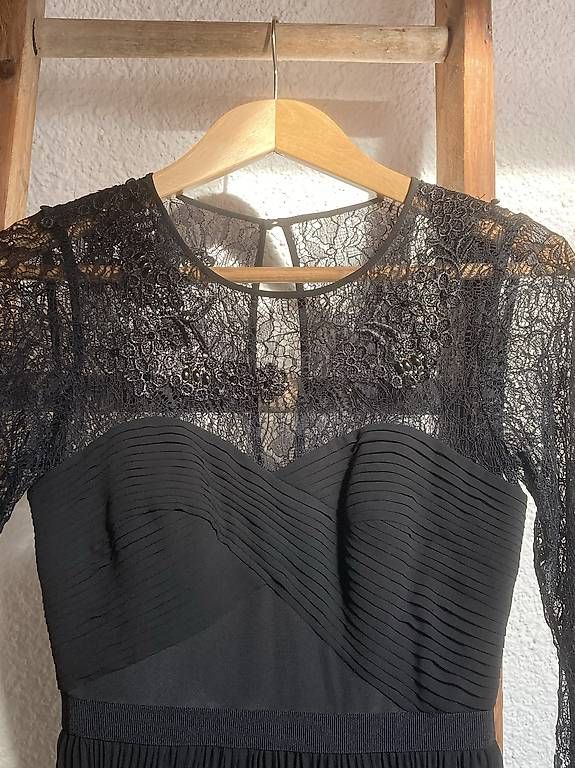 Kleider: Abendkleid – Gebraucht aus Oberrieden von Autosti 4