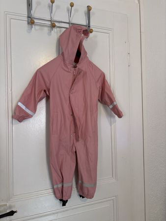 Combinaison de pluie rose taille 80 bon état