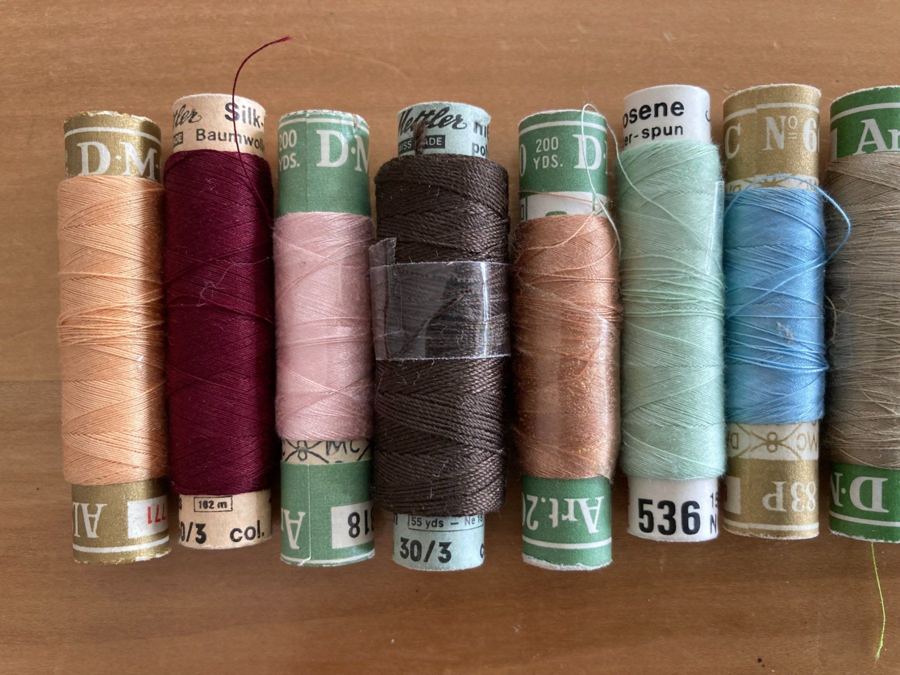 Cordicelle & Fili: DMC   LOT FADEN - SPULEN – Usato da Subingen venduto da ArtBead 1