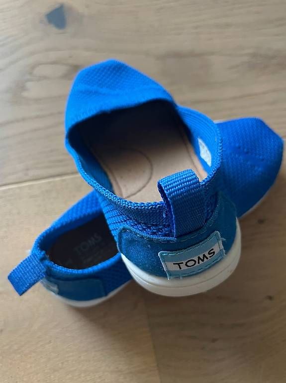 Scarpe per ragazzi: Sandales blues taille 21 – Usato da Bavois venduto da Nanao12 1