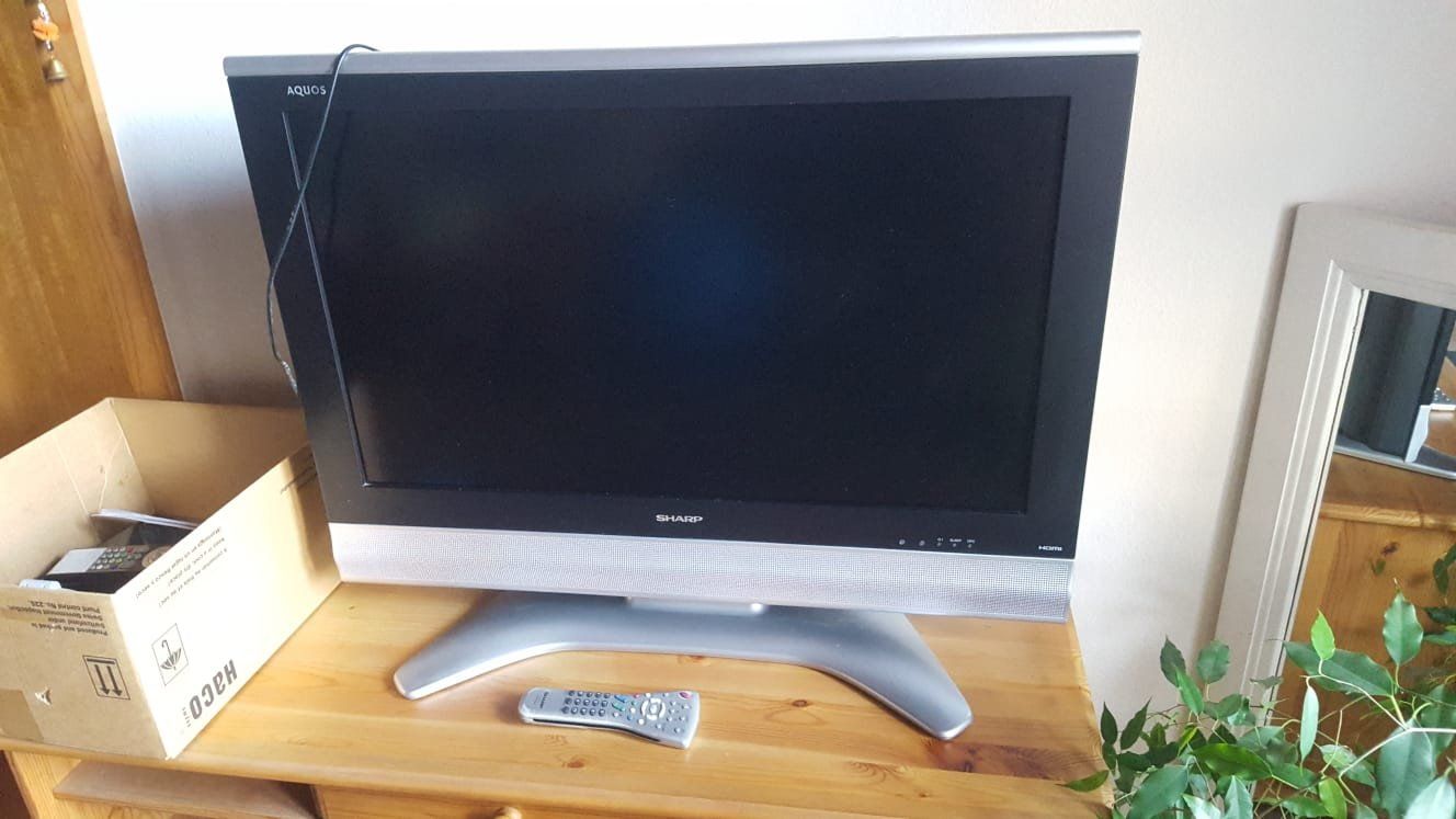 Sharp Televisori: Sharp  Aquos Fernseher – Usato da Matten b.Interlaken venduto da Zambala1