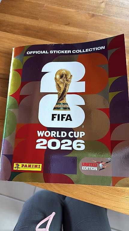 Carte collezionabili: panini 2026 – Usato da Hirzel venduto da Manuelaroth