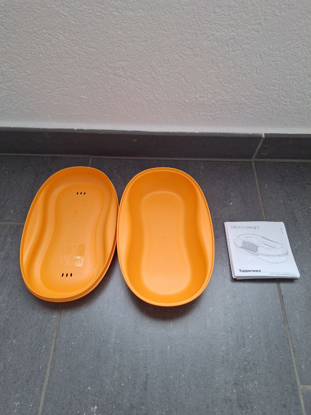Tupperware Contenitori & Simili: Omeletto Tupperware Neu – Nuovo e nell'imballaggio originale da Konolfingen venduto da Bernerin1987 1