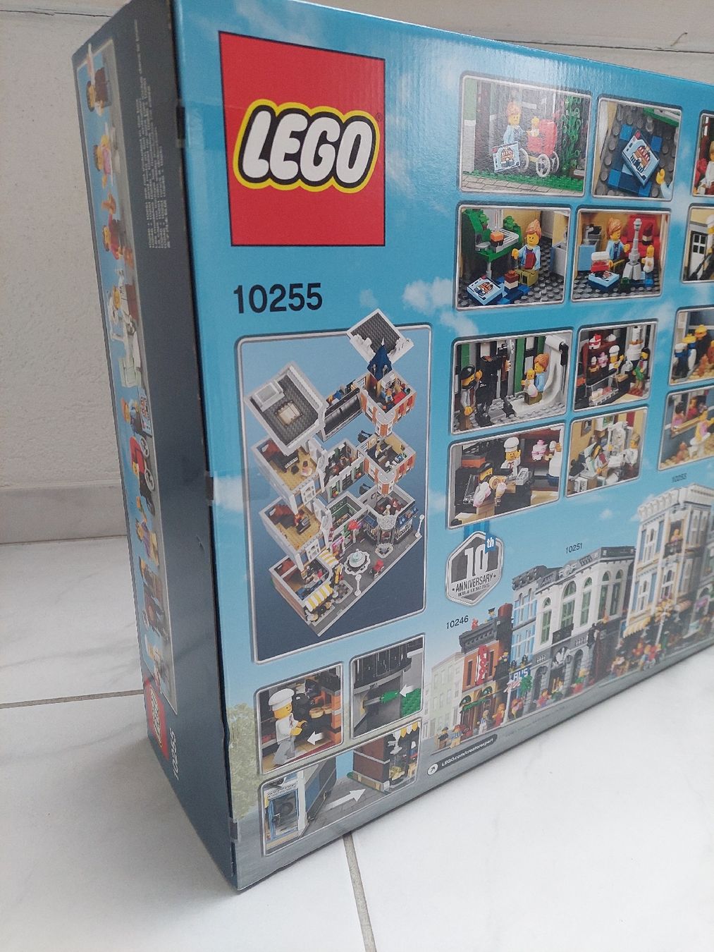 Lego Giocattoli: LEGO Creator Expert 10255 Assembly Square - Stadtleben – Nuovo e nell'imballaggio originale da Abtwil AG venduto da kidimagic1 5