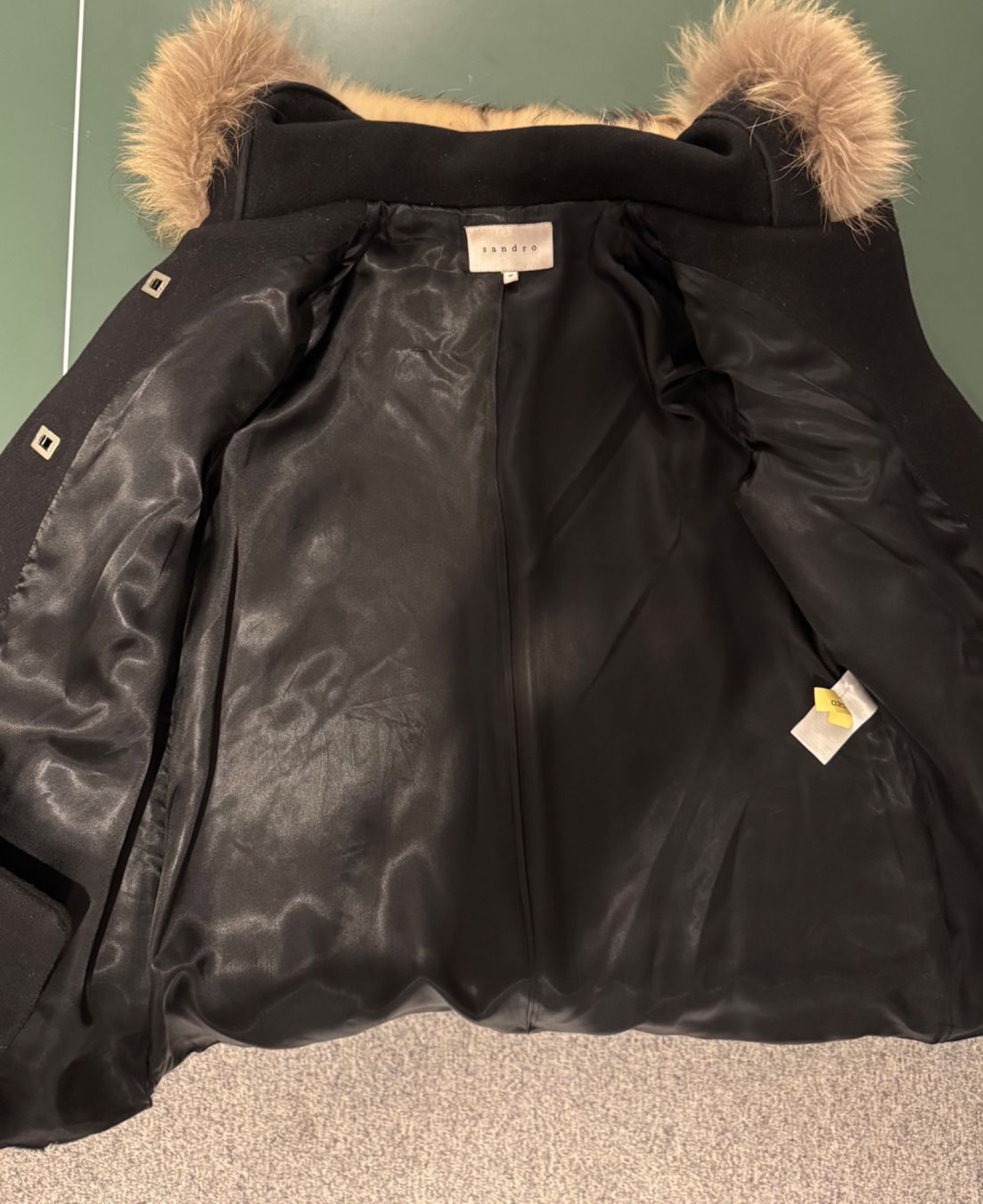 Sandro Jacken: Veste Sandro  noire 36 avec capuchon – Neu (gemäss Beschreibung) aus Genève von fto_sz8d 2