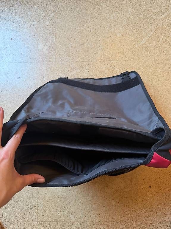Borse: Vaude Umhängetasche – Usato da Richenthal venduto da jas_b7y8 2
