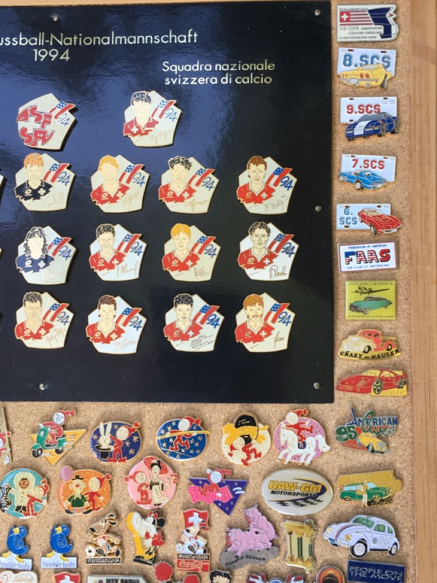 Plaketten & Abzeichen: Alte PIN - Sammlung (ca. 200 Stück) – Gebraucht aus Wangen b. Olten von Finolino28 2