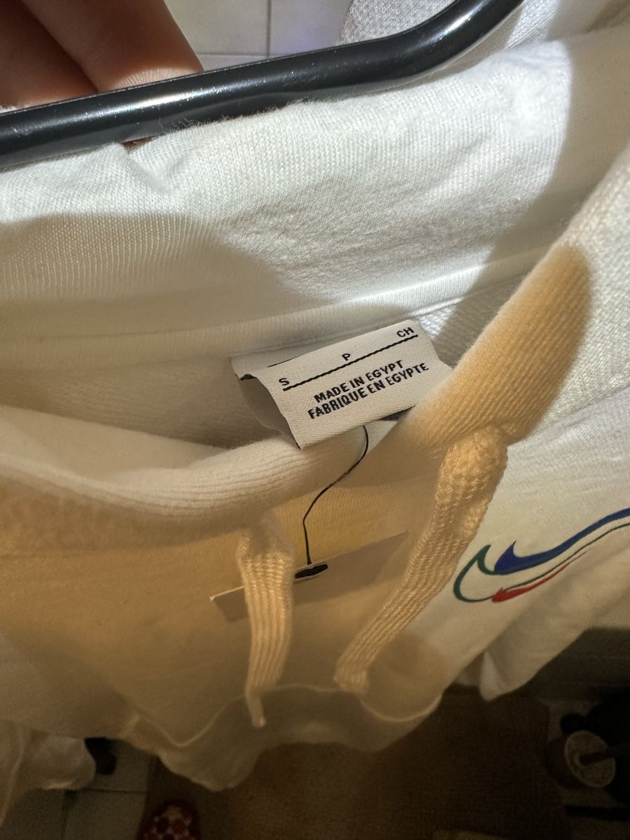 Nike Maglioni & Felpe: Pull sweat à capuche NIKE neuf – Usato da Lausanne venduto da Tipouze 2