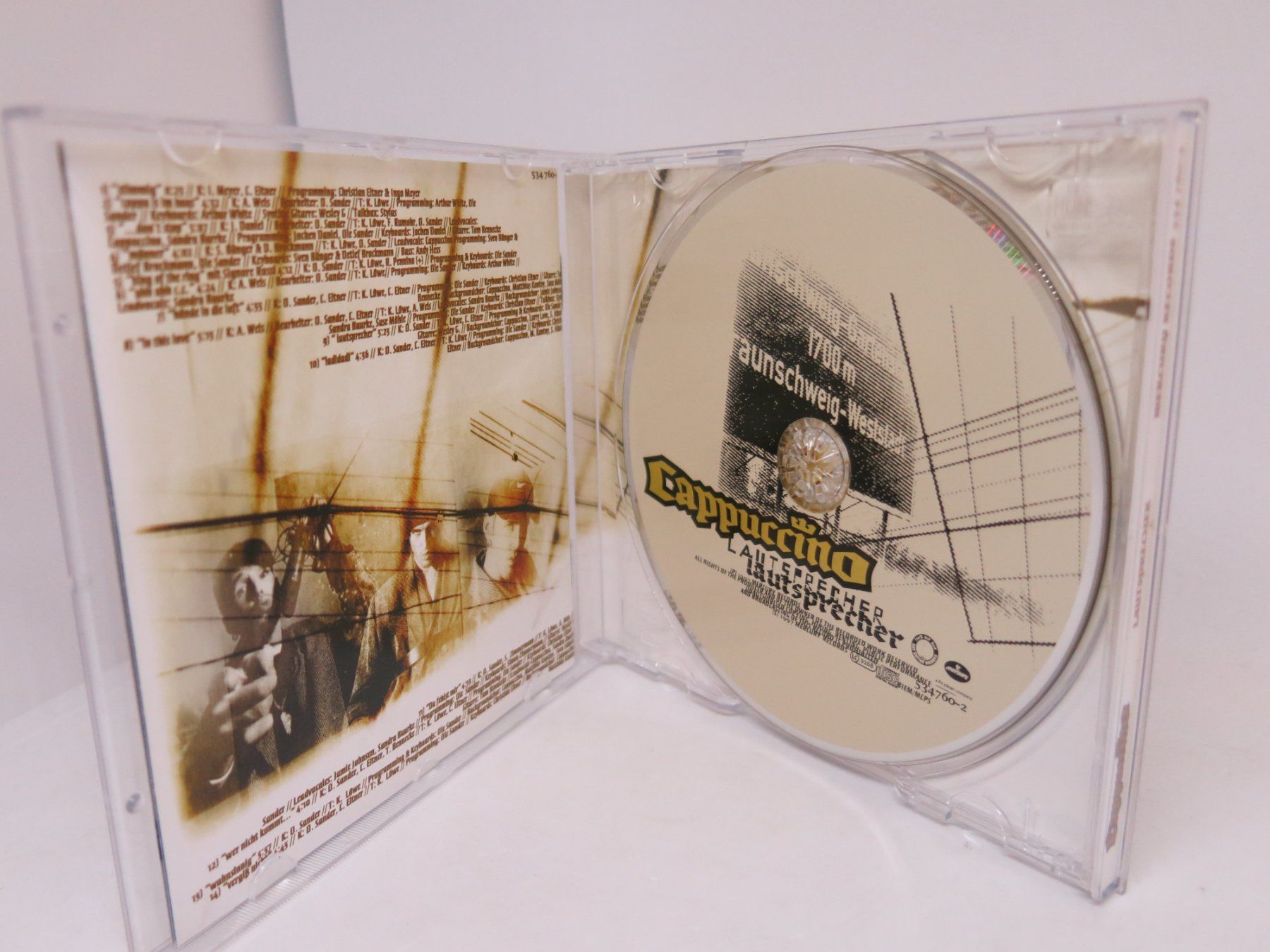 CD: CD: Cappuccino – Lautsprecher – Usato da Ernetschwil venduto da luisvonerni 2