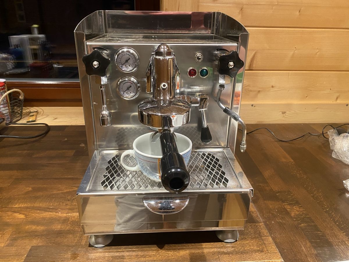 Kaffeemaschinen & Espressomaschinen: Siebträgermaschiene Espressomadchiene IZZO Alex MC 159 – Defekt aus Welschenrohr von adr_x56f 5