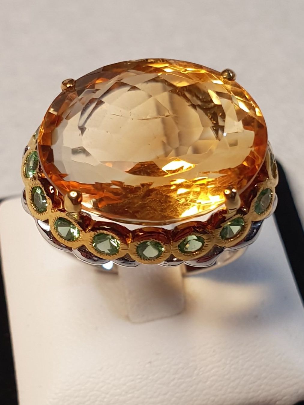 Anelli: Ring mit grossem Citrin und Peridots Grösse 58 – Nuovo (secondo la descrizione) da Zürich venduto da benedikt12 5