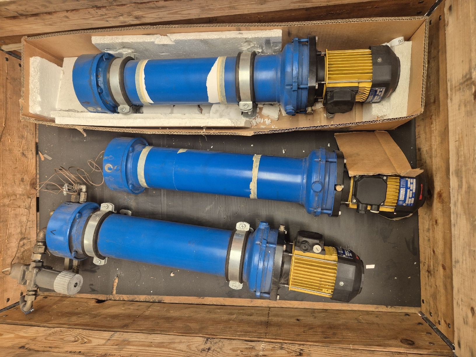 Altri prodotti elettronici: Kühlwasserpumpen 3Stück – Usato da Thalwil venduto da Moritz.A