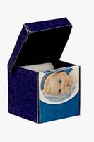 Schachtel Pampers gefüllt für die Puppenstube. Handarbeit.