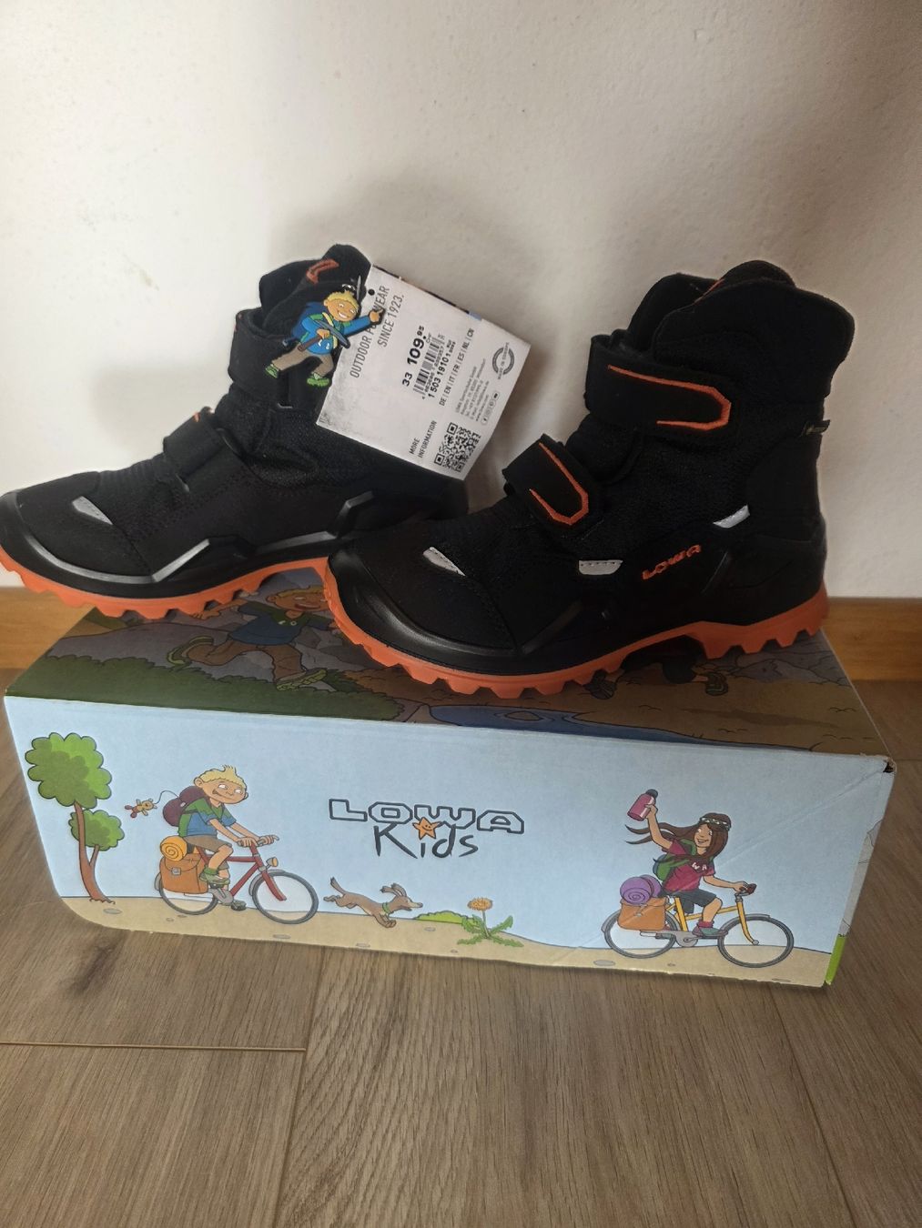 Lowa Schuhe für Jungen: Lowa Schuhe Kinder 33 – Neu und originalverpackt aus Buchs SG von MATGEOMAR