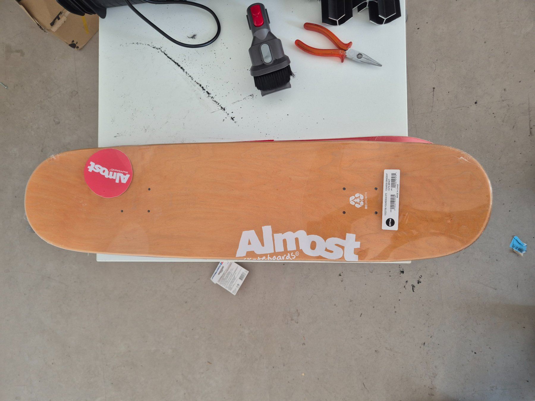 Skateboards: Almost skateboarddeck 8.375 – Neuf avec emballage d'origine à Pratval par jonwayne 1