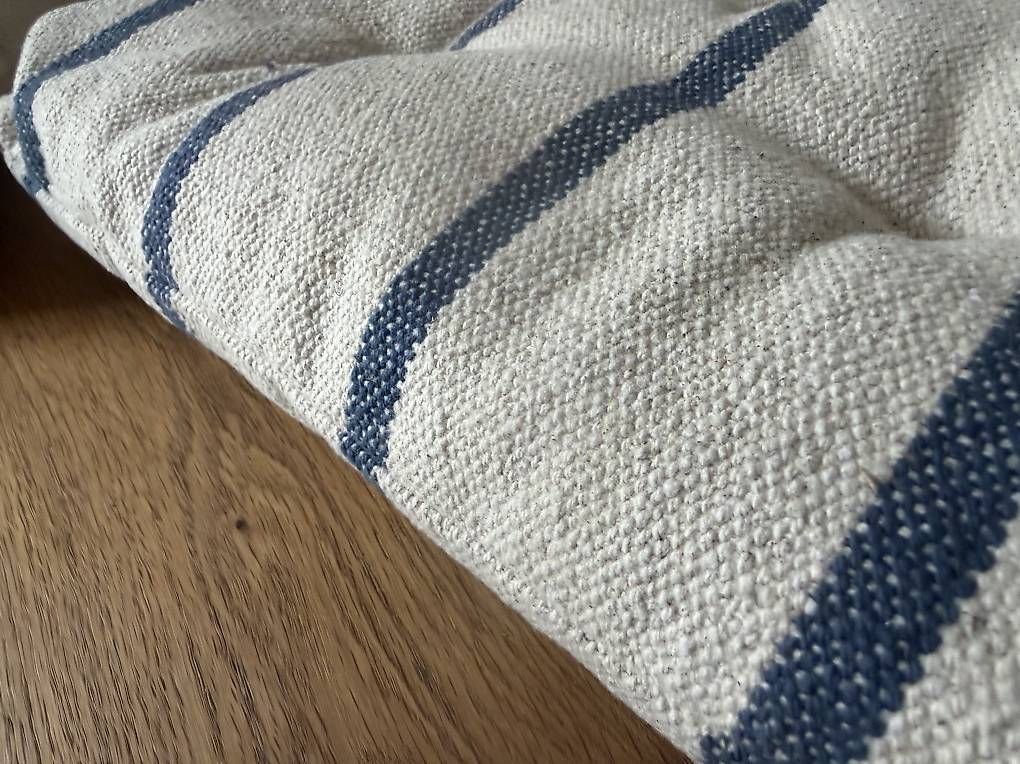Kissen: Sitzkissen neu – Gebraucht aus Avegno von CaVal13 3