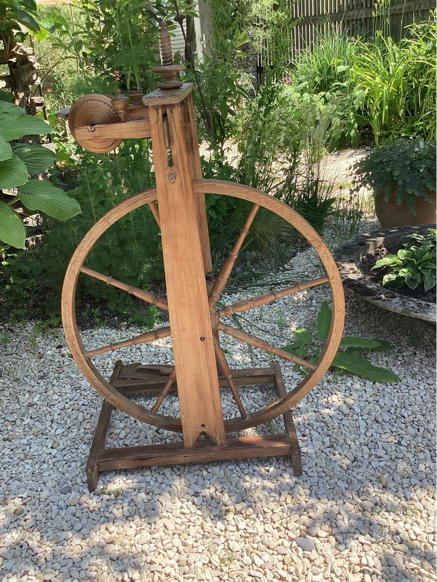 Ruote per filare: schönes altes Spinnrad – Difettoso da Lenzburg venduto da dbr_hf8w 1
